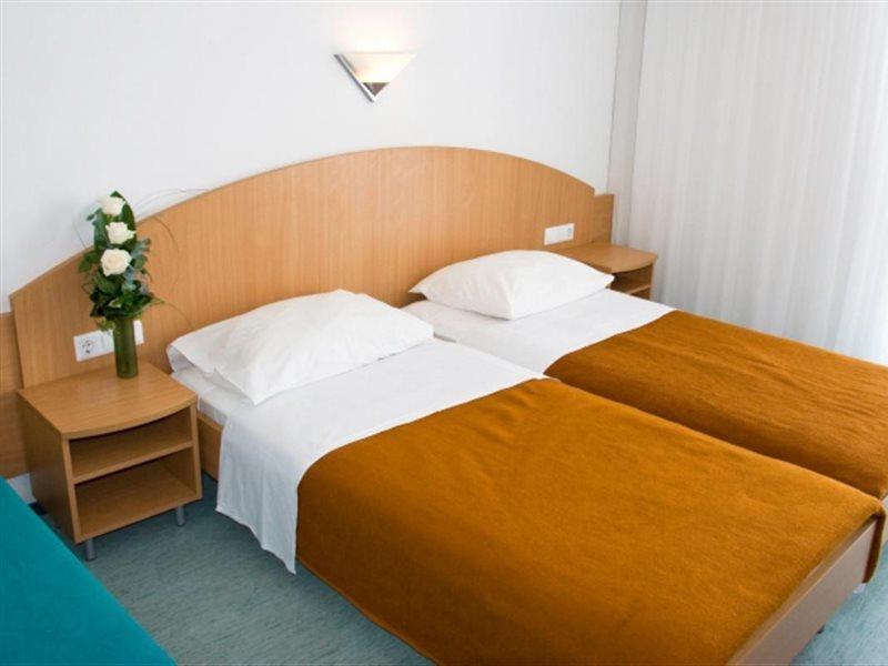 Hotel Sahara Lopar Bagian luar foto